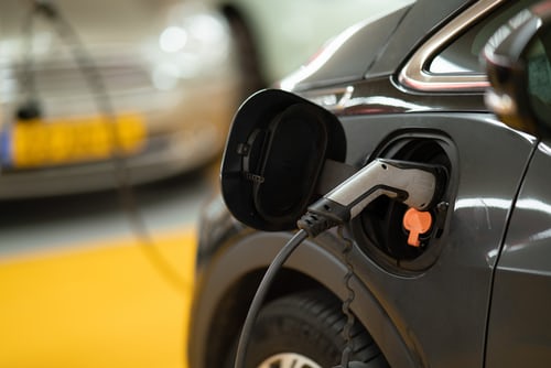 How to set up an EV charging station in India?